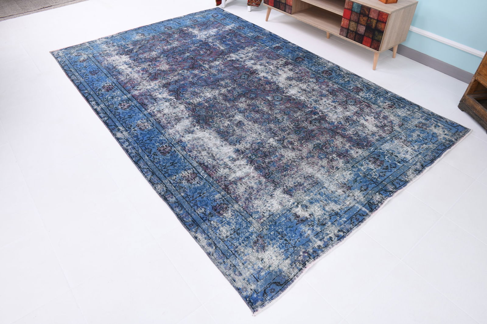 6'2'' x 9'6'' Handmade Vintage Wool Rug - 6634 - 6