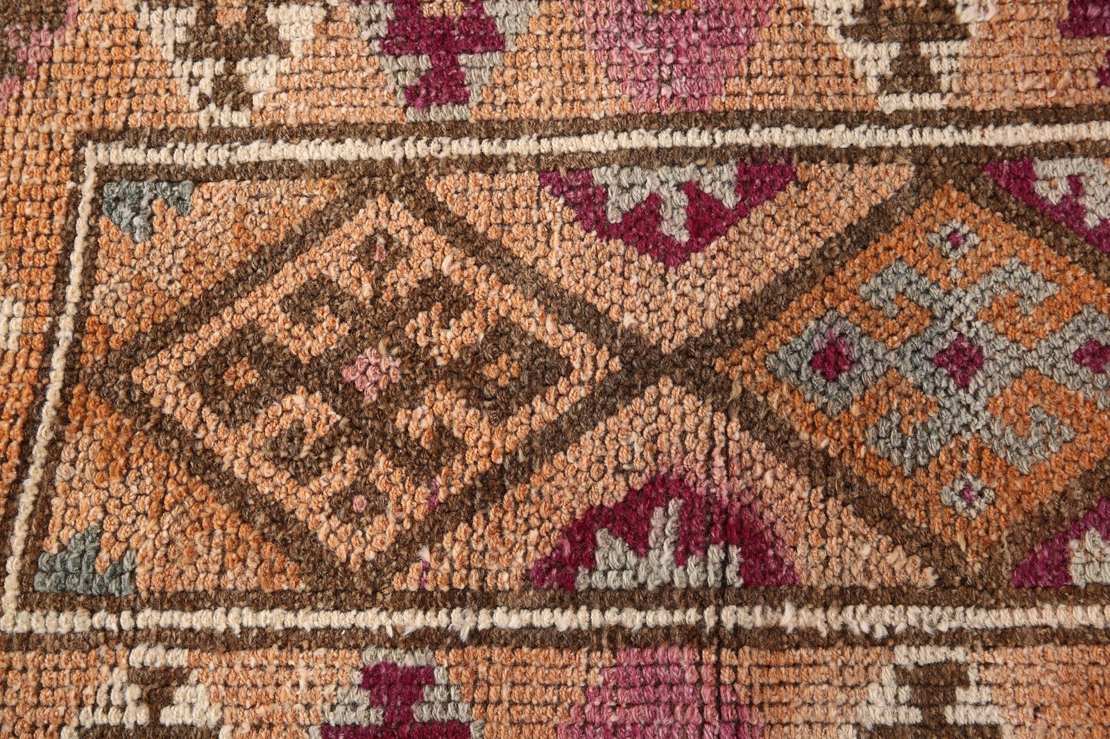 2'7'' x 8'9'' Vintage Wool Runner Rug - 6533 - 14