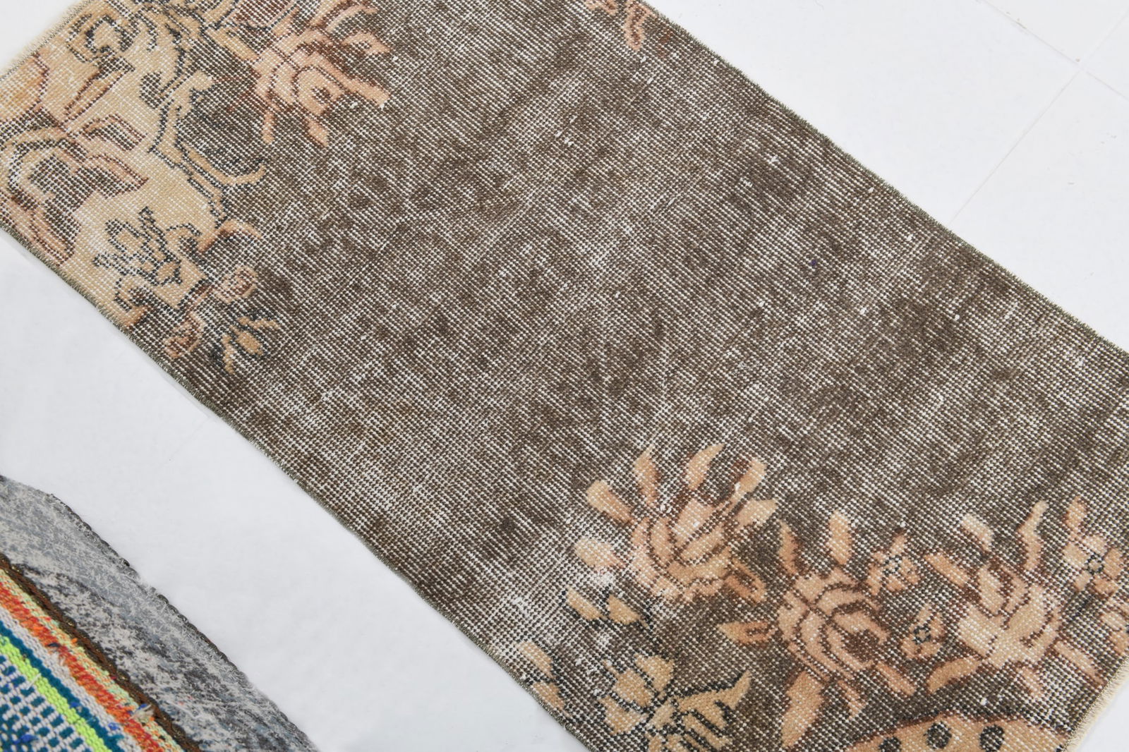 1'11'' x 3'9'' Turkish Vintage Runner Rug - 7011 - 8