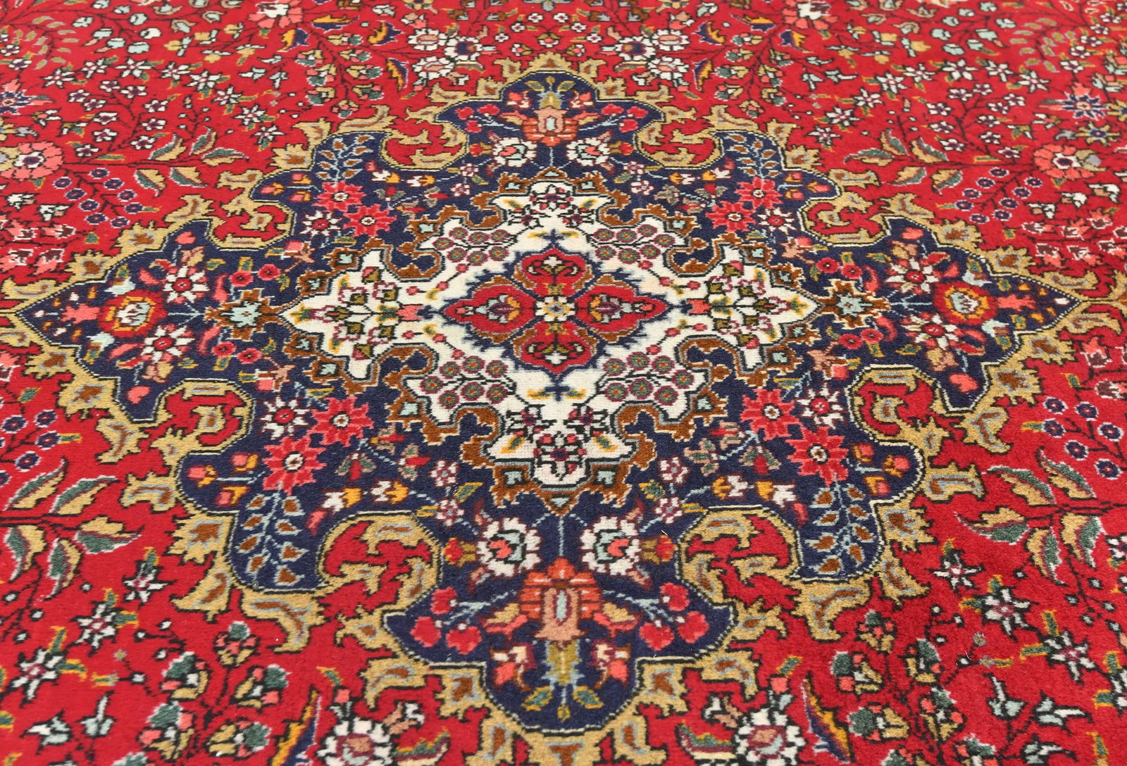 Vintage Red Floral Traditional 8X11 Tabriz Persian Rug - 5