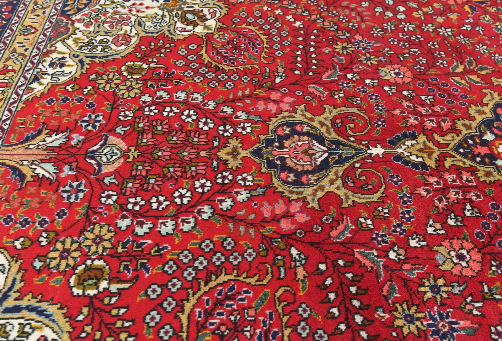 Vintage Red Floral Traditional 8X11 Tabriz Persian Rug - 6