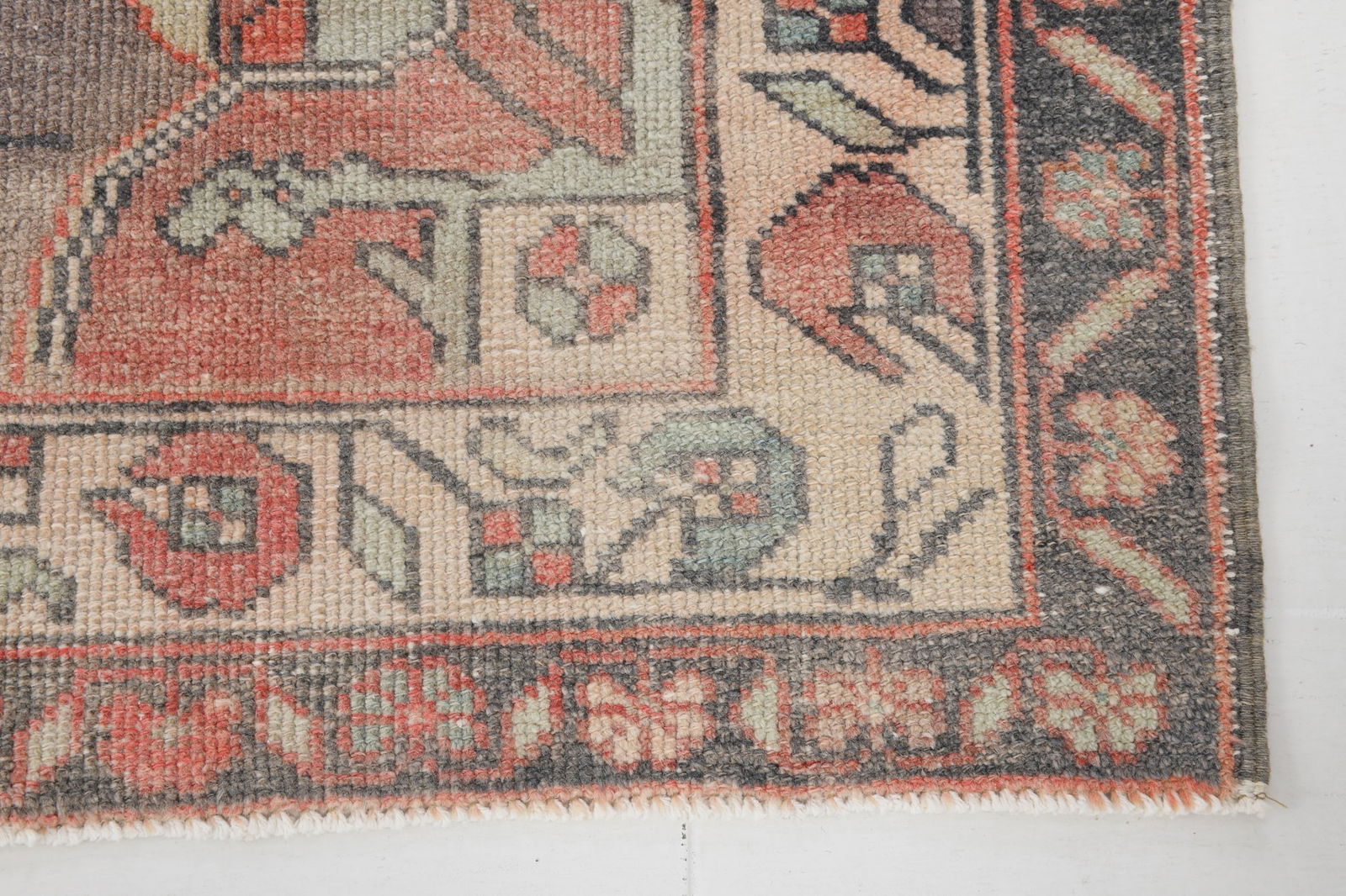 5'3'' x 10'9'' Handmade Vintage Wool Patchwork Rug - 19199 - 12