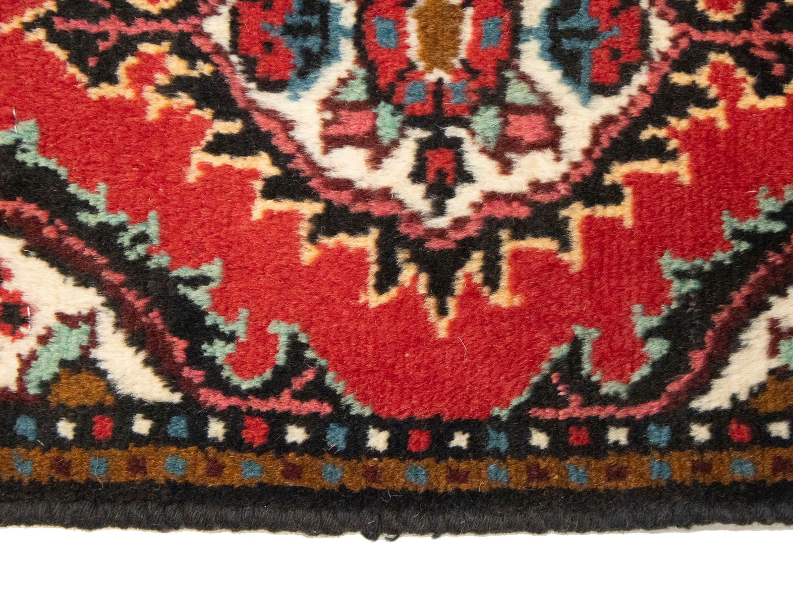 Vintage Red Floral Tribal 1'3X1'7 Hamedan Persian Rug - 11