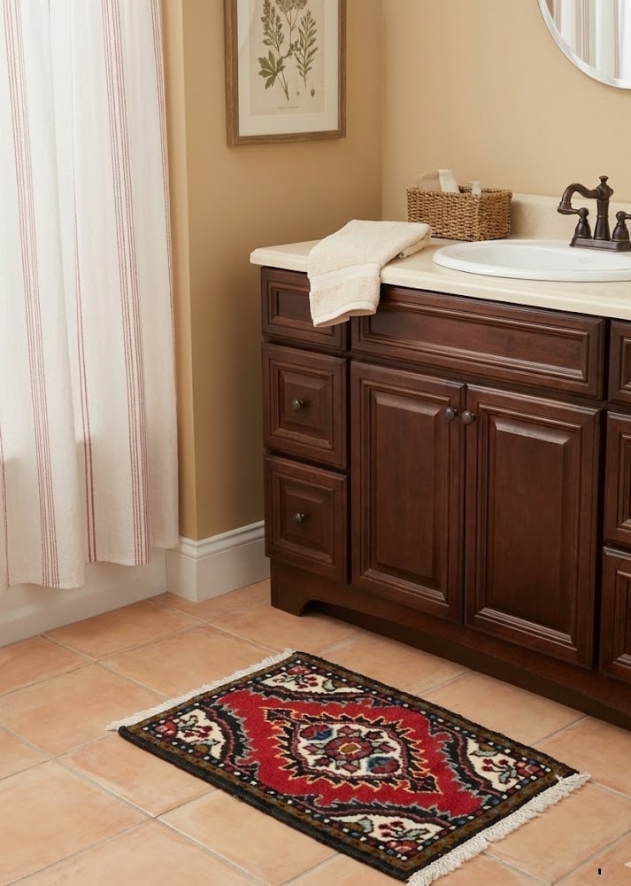 Vintage Red Floral Tribal 1'3X1'7 Hamedan Persian Rug - 2