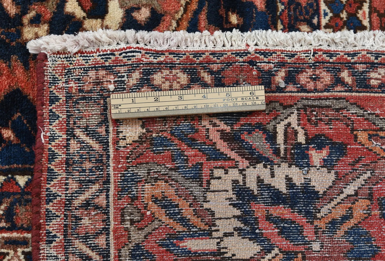 Semi Antique Red Floral 9'10X12'6 Bakhtiari Persian Rug - 11