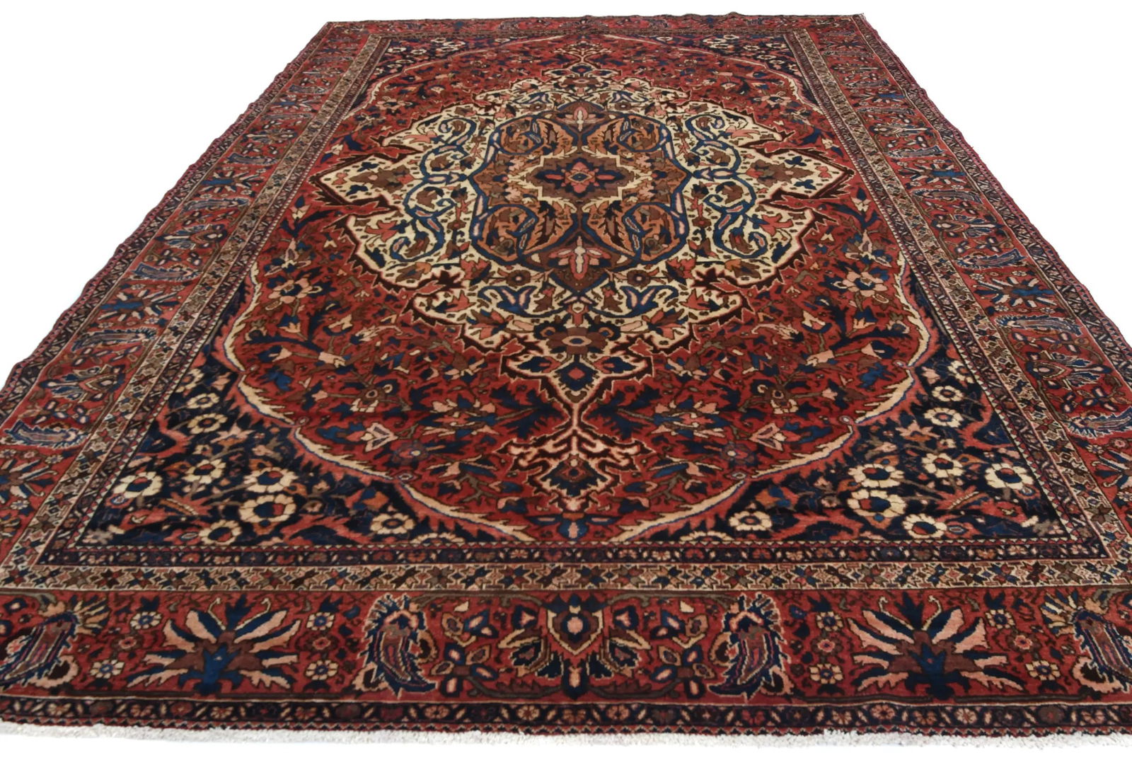 Semi Antique Red Floral 9'10X12'6 Bakhtiari Persian Rug - 2