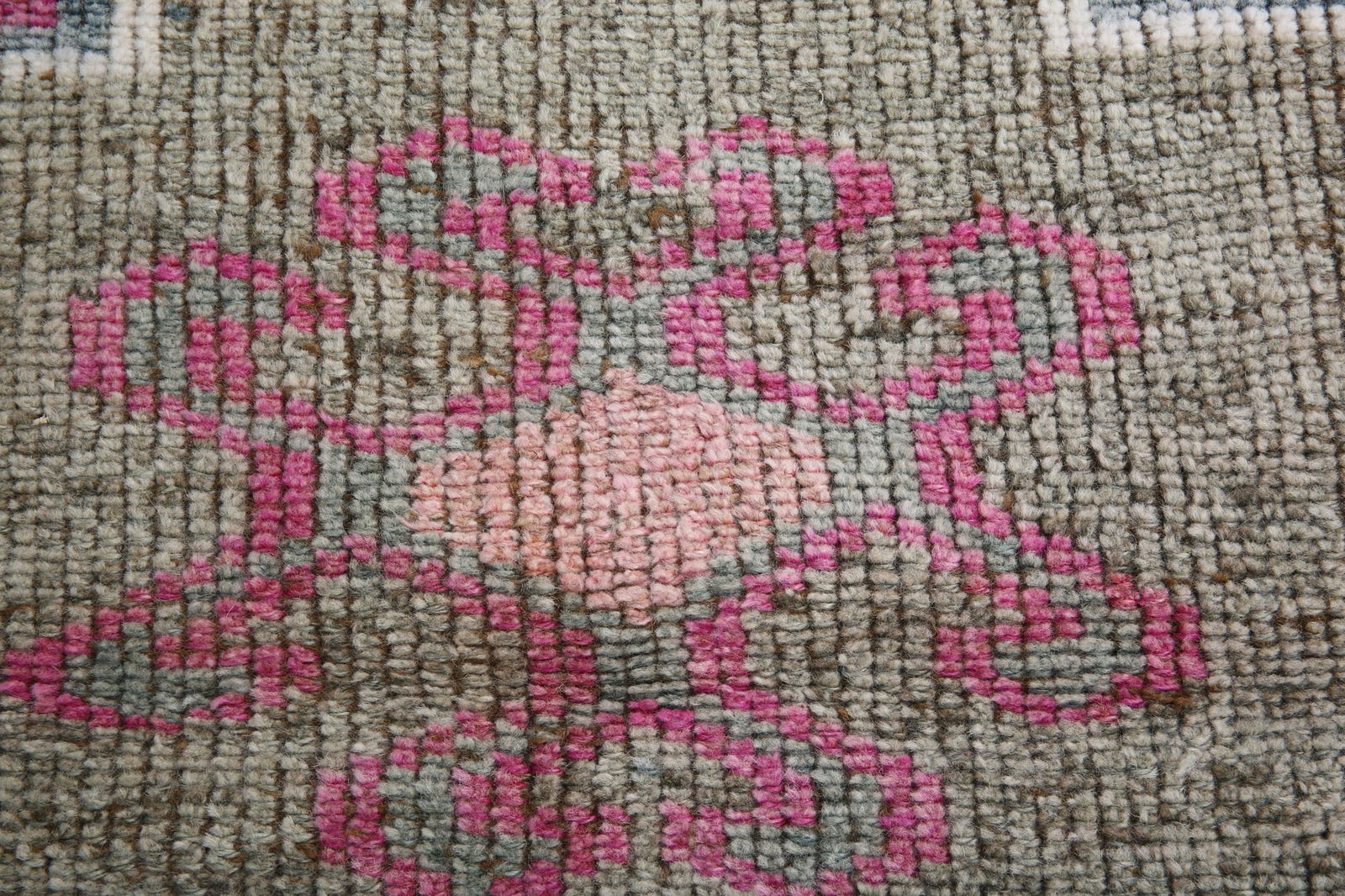 3'2'' x 10'9'' Vintage Wool Runner Rug - 18475 - 9