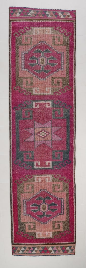 3'1'' x 11'9'' Vintage Wool Runner Rug - 18172: Title: 3'1'' x 11'9'' Vintage Wool Runner Rug - 18172 Description:3'1'' x 11'9'' Vintage Wool Runner Rug - 18172 Origin:Turkiye Date/Period:1960-90 Materials:Wool,Cotton Dimension:3'1''x11'9'' ft, 94x