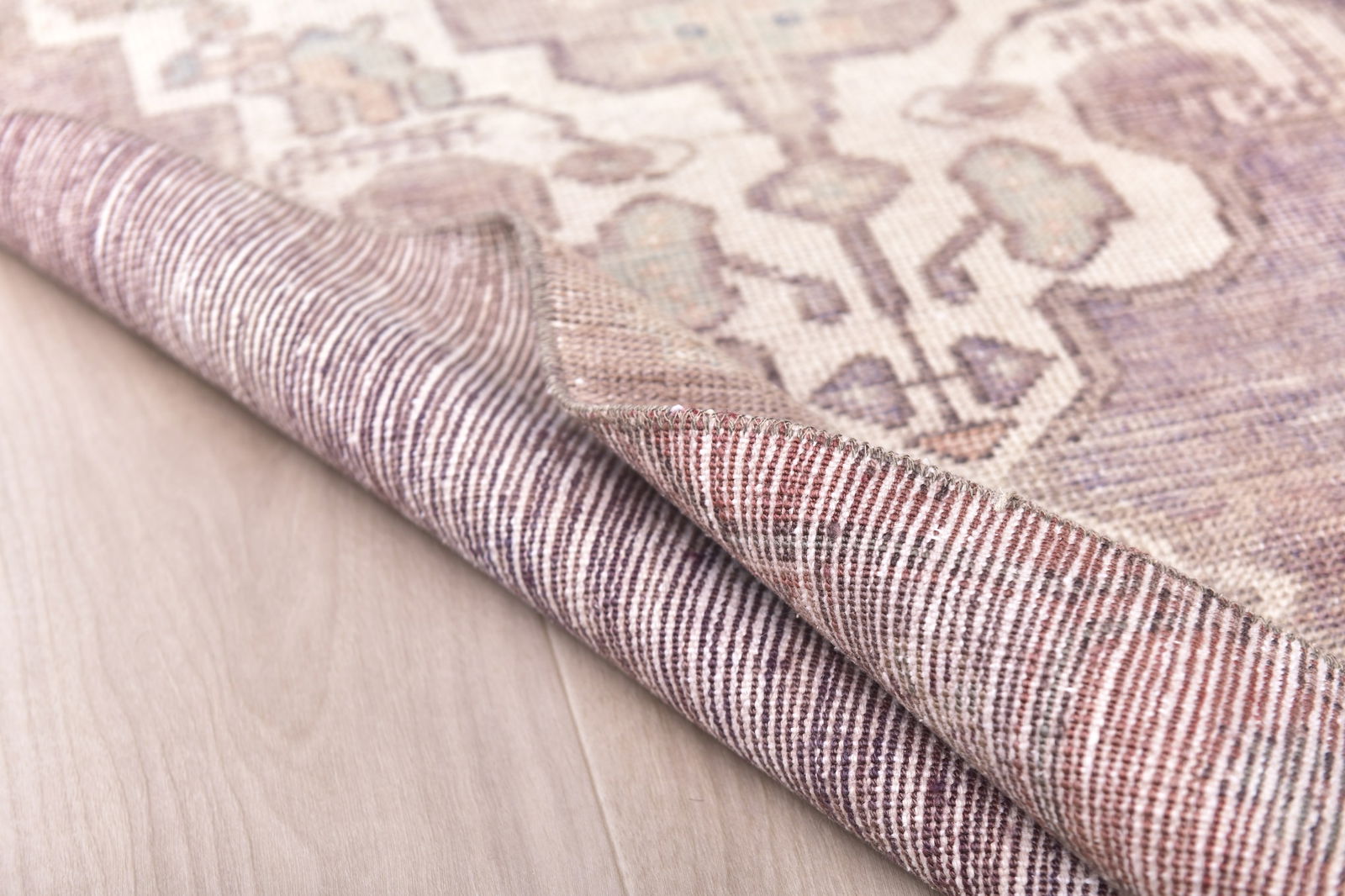 2'3'' x 9'10'' Turkish Vintage Runner Rug - 240431 - 13