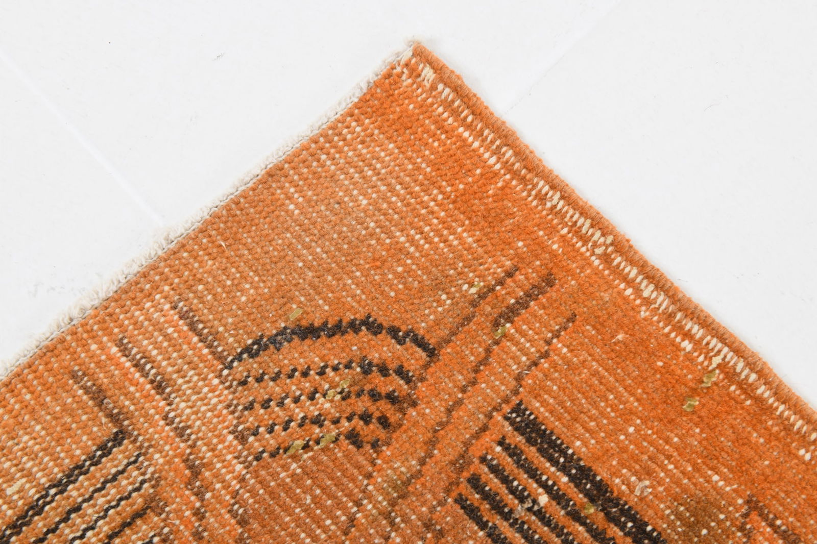 5'10'' x 9'9'' Decorative Vintage Rug - 1969 - 10