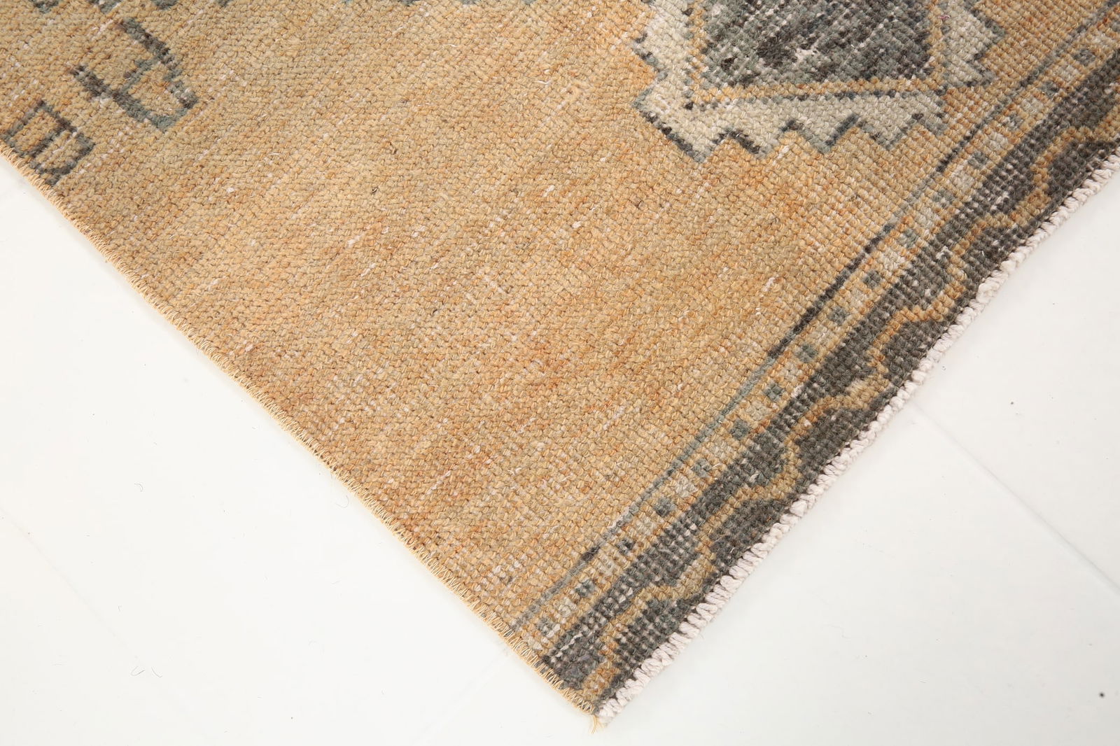 2'8'' x 11'1'' Turkish Vintage Runner Rug - 5900 - 15