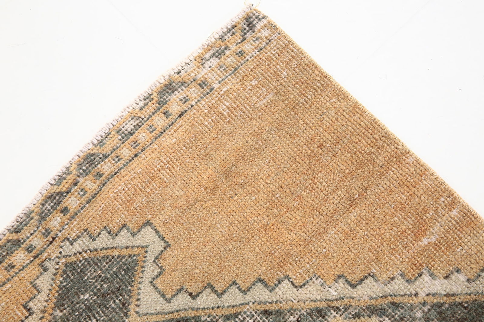 2'8'' x 11'1'' Turkish Vintage Runner Rug - 5900 - 16