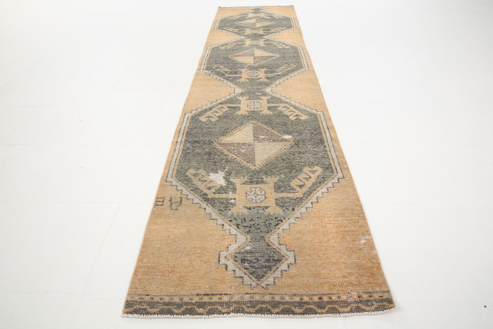 2'8'' x 11'1'' Turkish Vintage Runner Rug - 5900 - 3