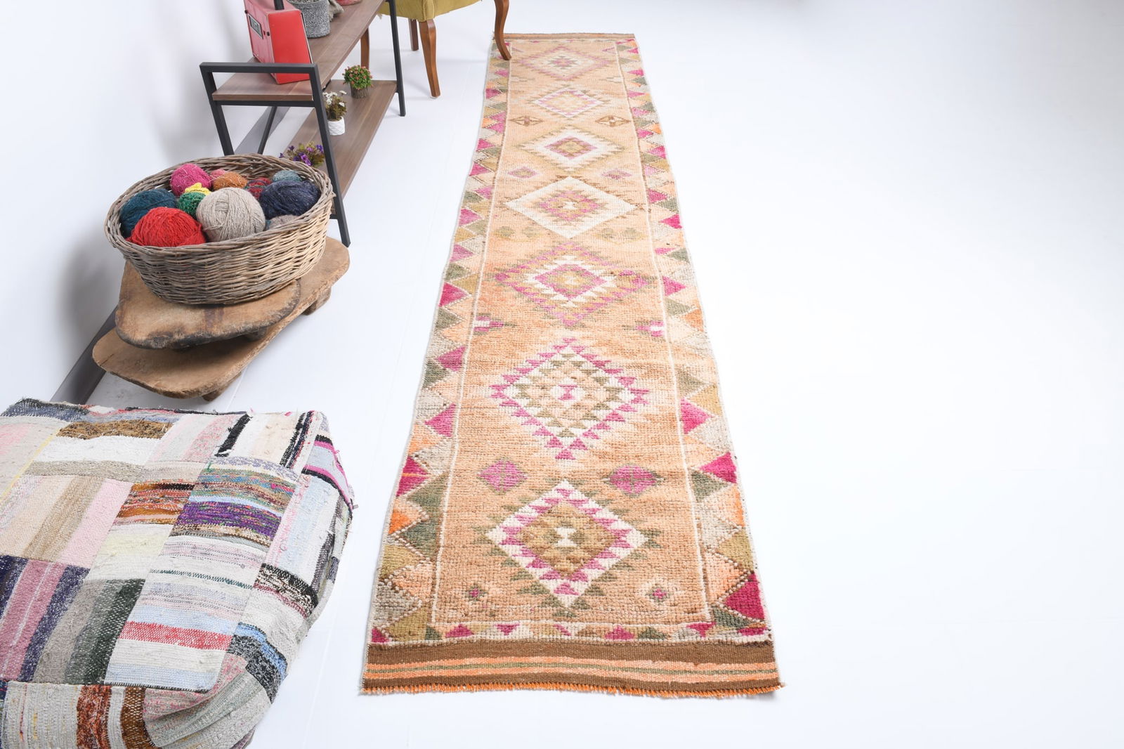 2'7'' x 12'10'' Unique Handmade Vintage Rug - 18422 - 5