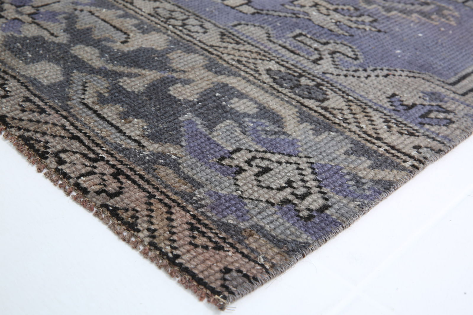 2'7'' x 9'2'' Handmade Vintage Wool Rug - 18740 - 11