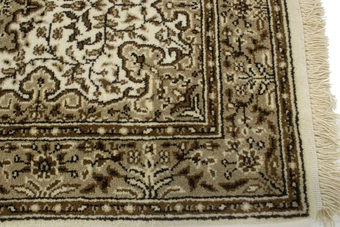 Cream Floral Kirman 2X3 Oriental Rug - 7