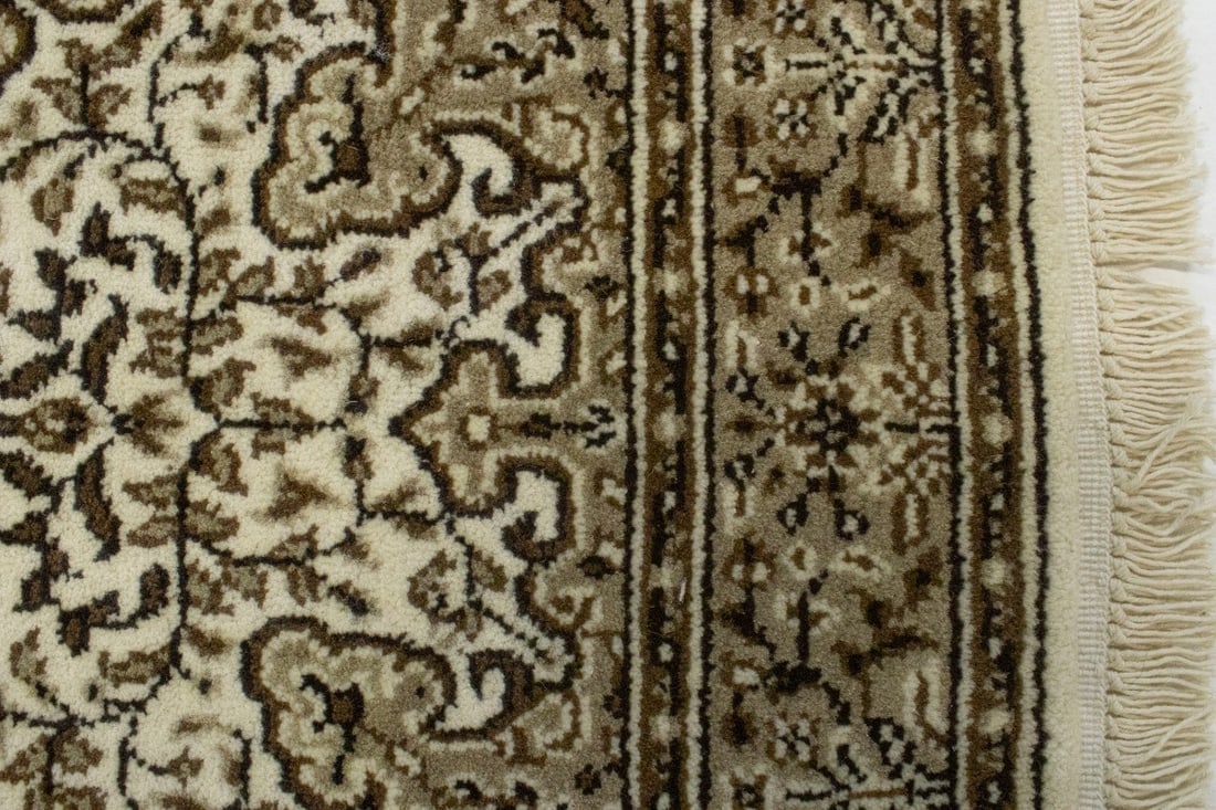 Cream Floral Kirman 2X3 Oriental Rug - 8