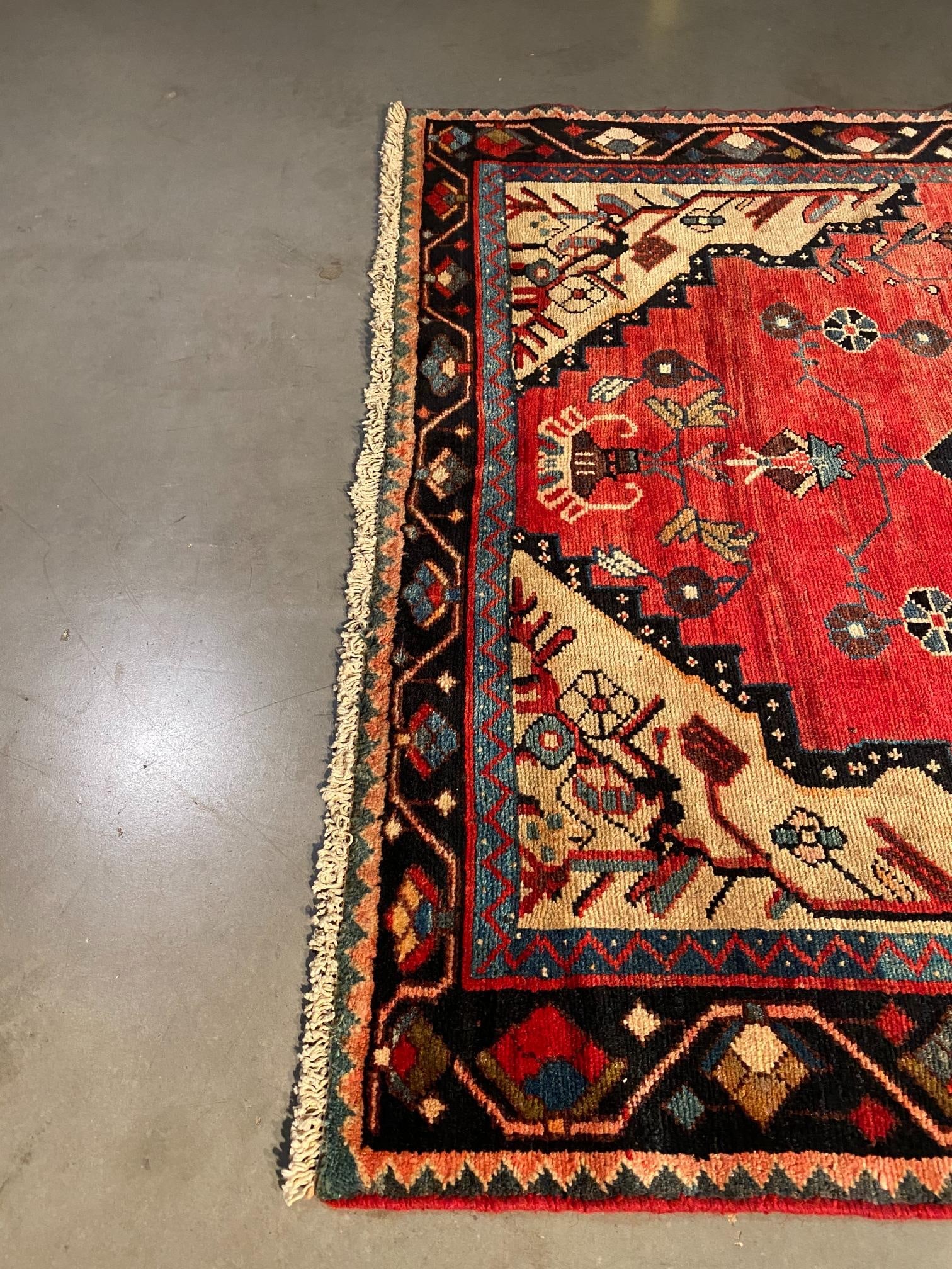 Magnificent Persian Rug 4'.5"x6'.9" - 8
