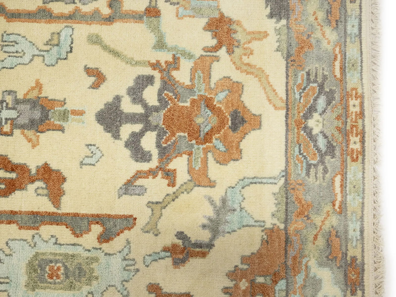 Muted Cream Floral 4X6 Oushak Chobi Oriental Rug - 9