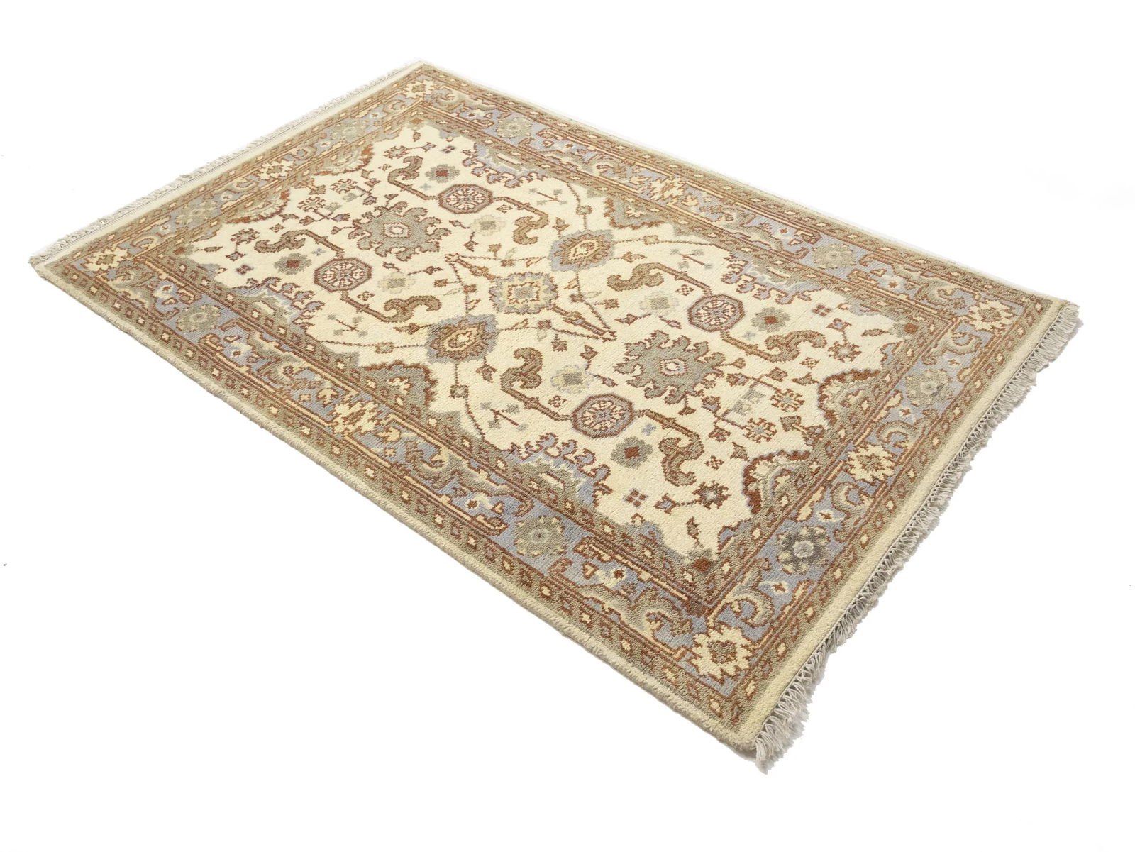 Muted Cream Floral 4X6 Oushak Chobi Oriental Rug - 3