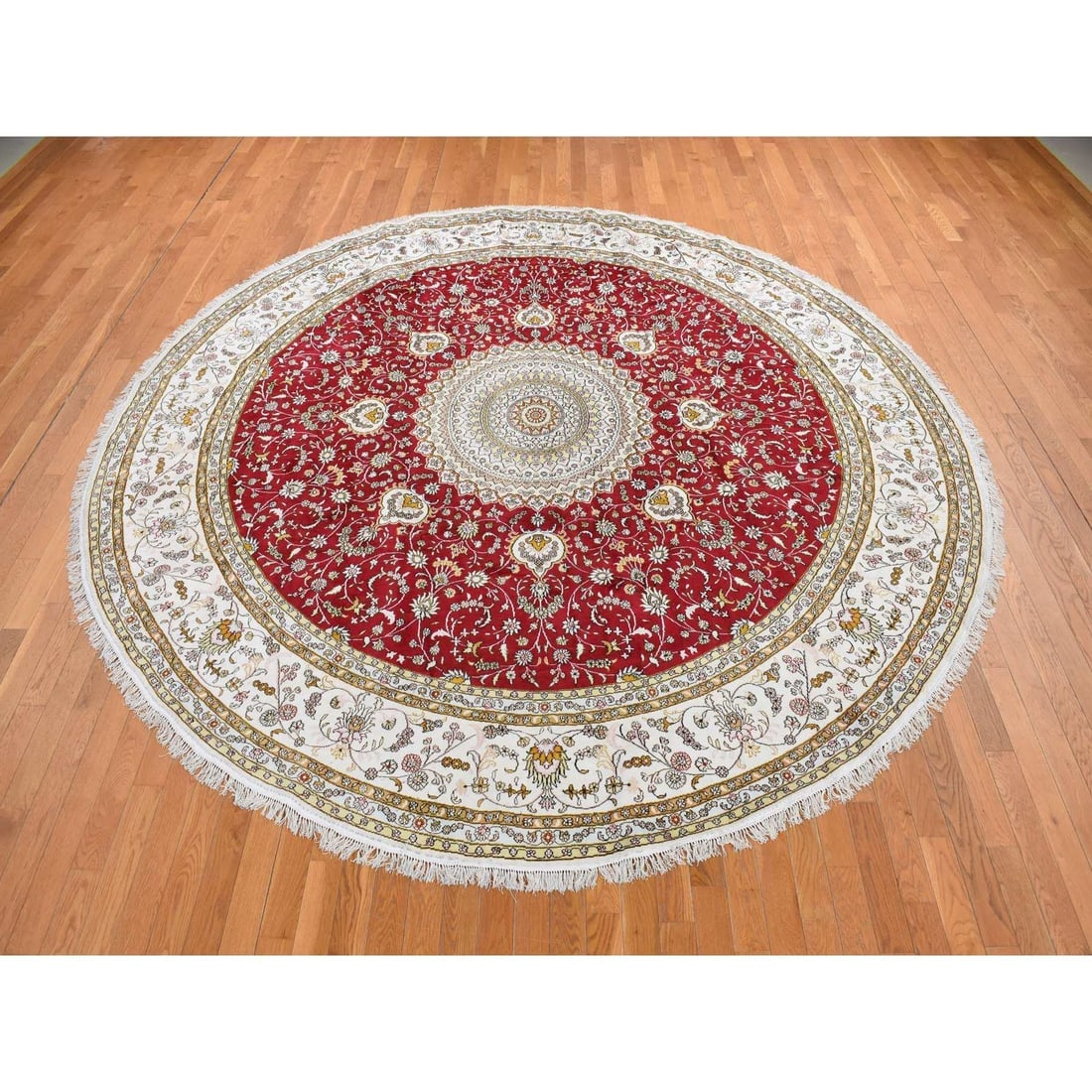 Fire Brick Red, Hand Knotted, Silken, 300 KPSI, Round Oriental Rug - 2