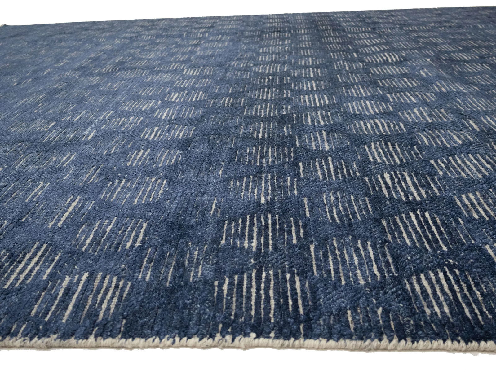 Dark Navy Geometric 8X10 Modern Oriental Rug - 5