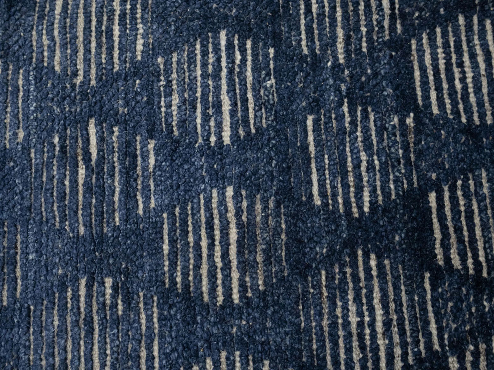 Dark Navy Geometric 8X10 Modern Oriental Rug - 8