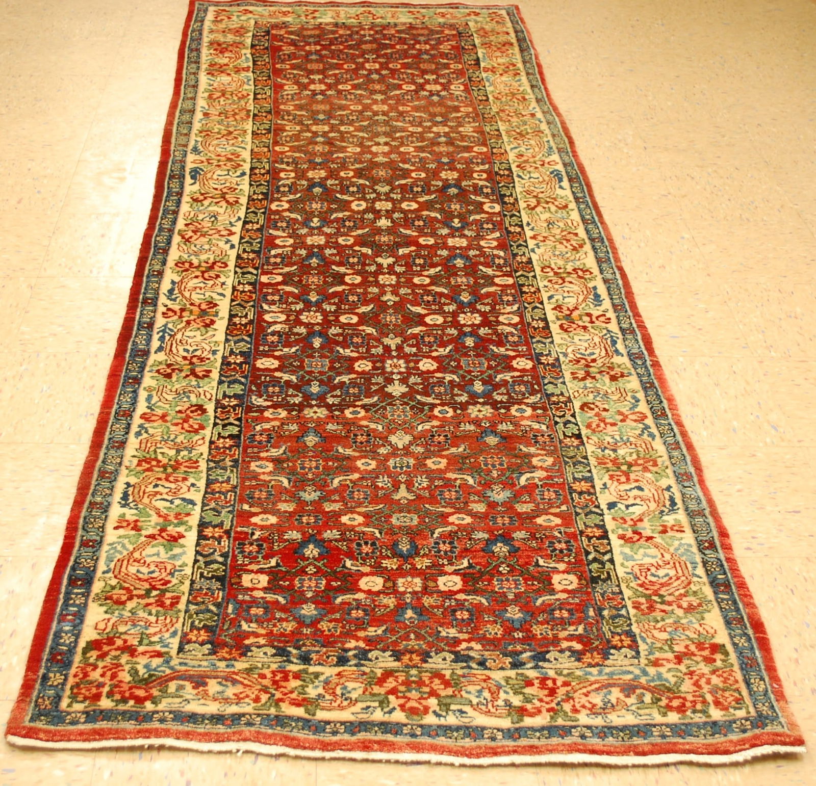 PERSIAN BIJAR RUG 3' 7" x 10' 8" (1 of 11)