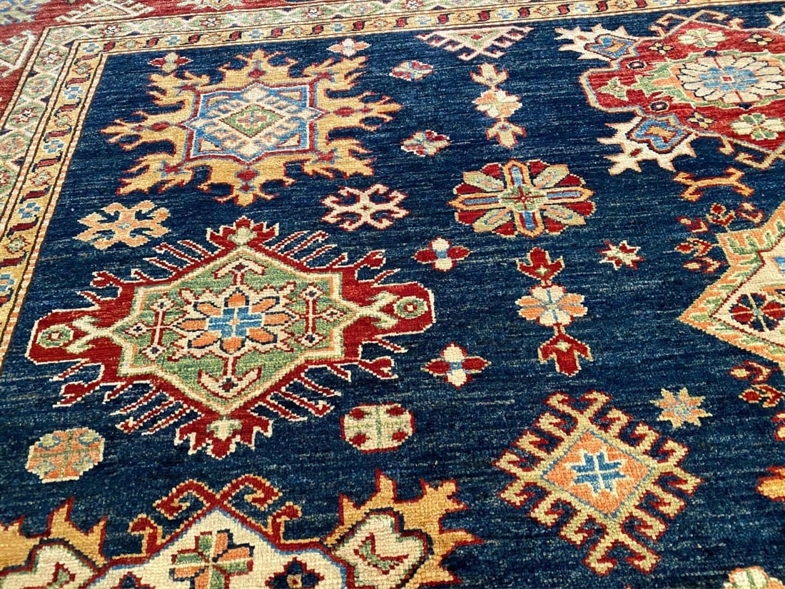 FINE SUPER KAZAK RUG 8'.1"x9'.10" - 4