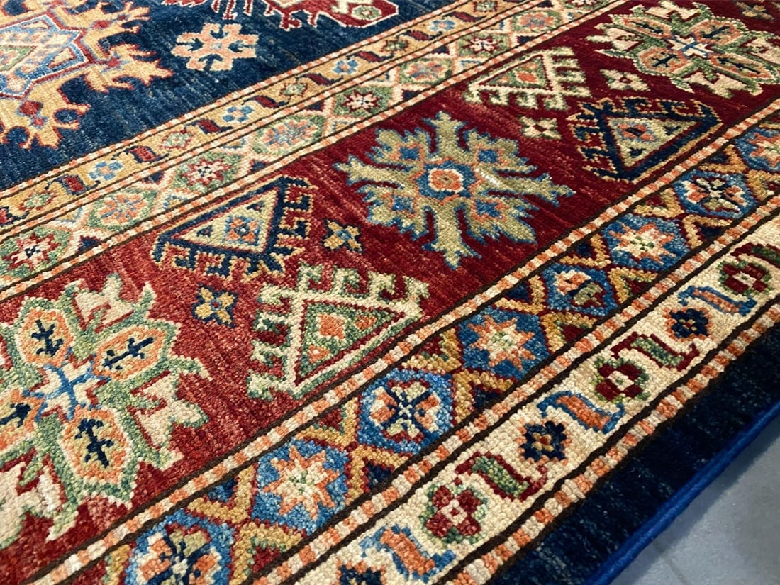FINE SUPER KAZAK RUG 8'.1"x9'.10" - 5