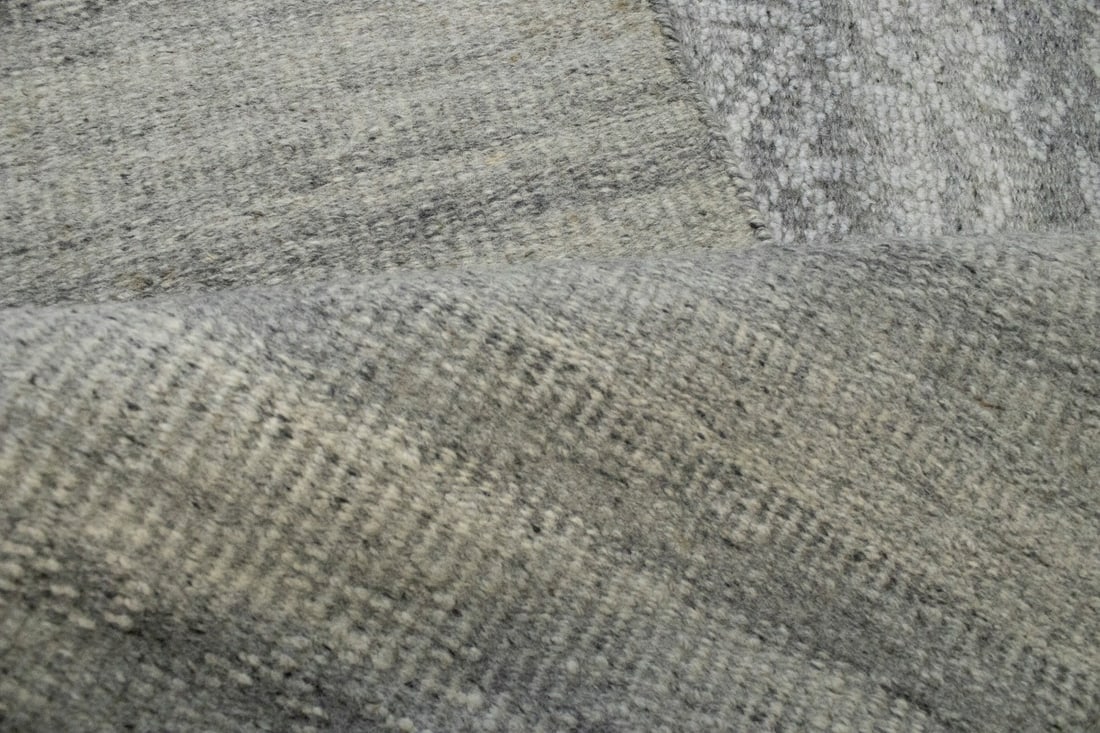 Greige Transitional Geometric 5X8 Oriental Rug - 12