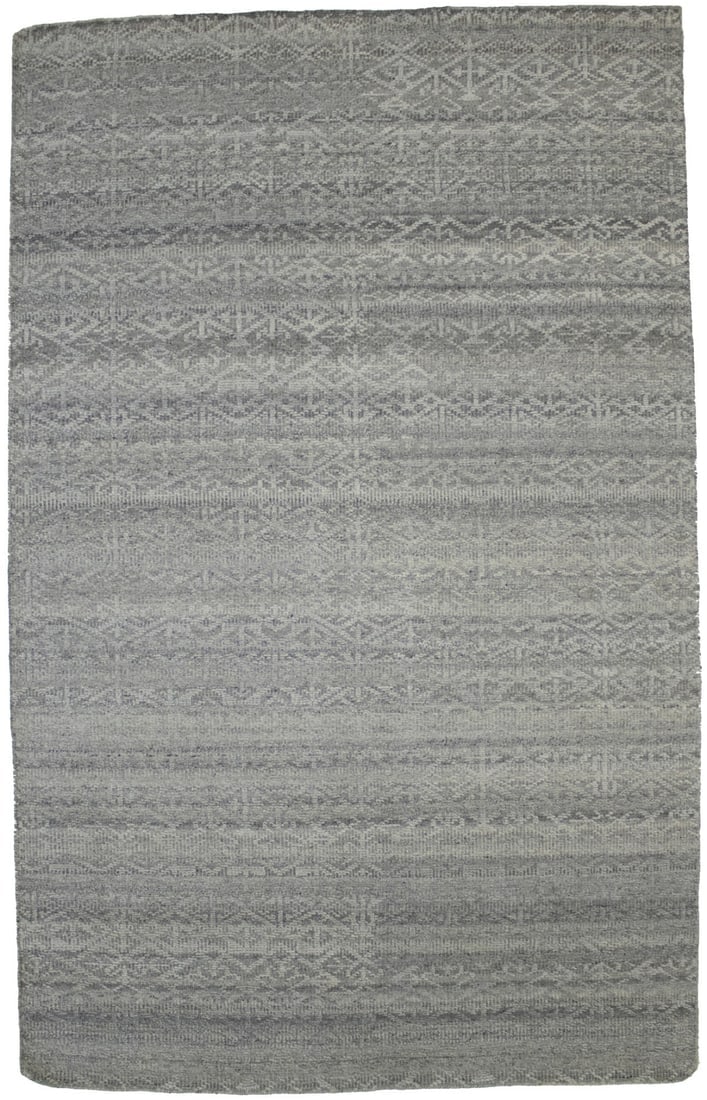 Greige Transitional Geometric 5X8 Oriental Rug: Title: Greige Transitional Geometric 5X8 Oriental RugDescription:Handmade 5X8 gray Oriental rug made with vegetable dyes (fine wool pile and cotton foundation), exceptional knot count, and appealing