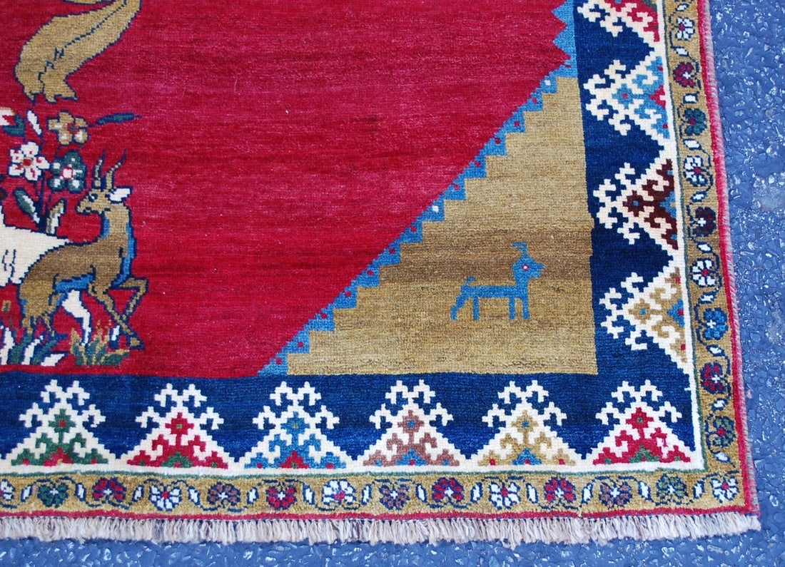 Persain SHIRAZ RUG 5' x 7'10" - 3