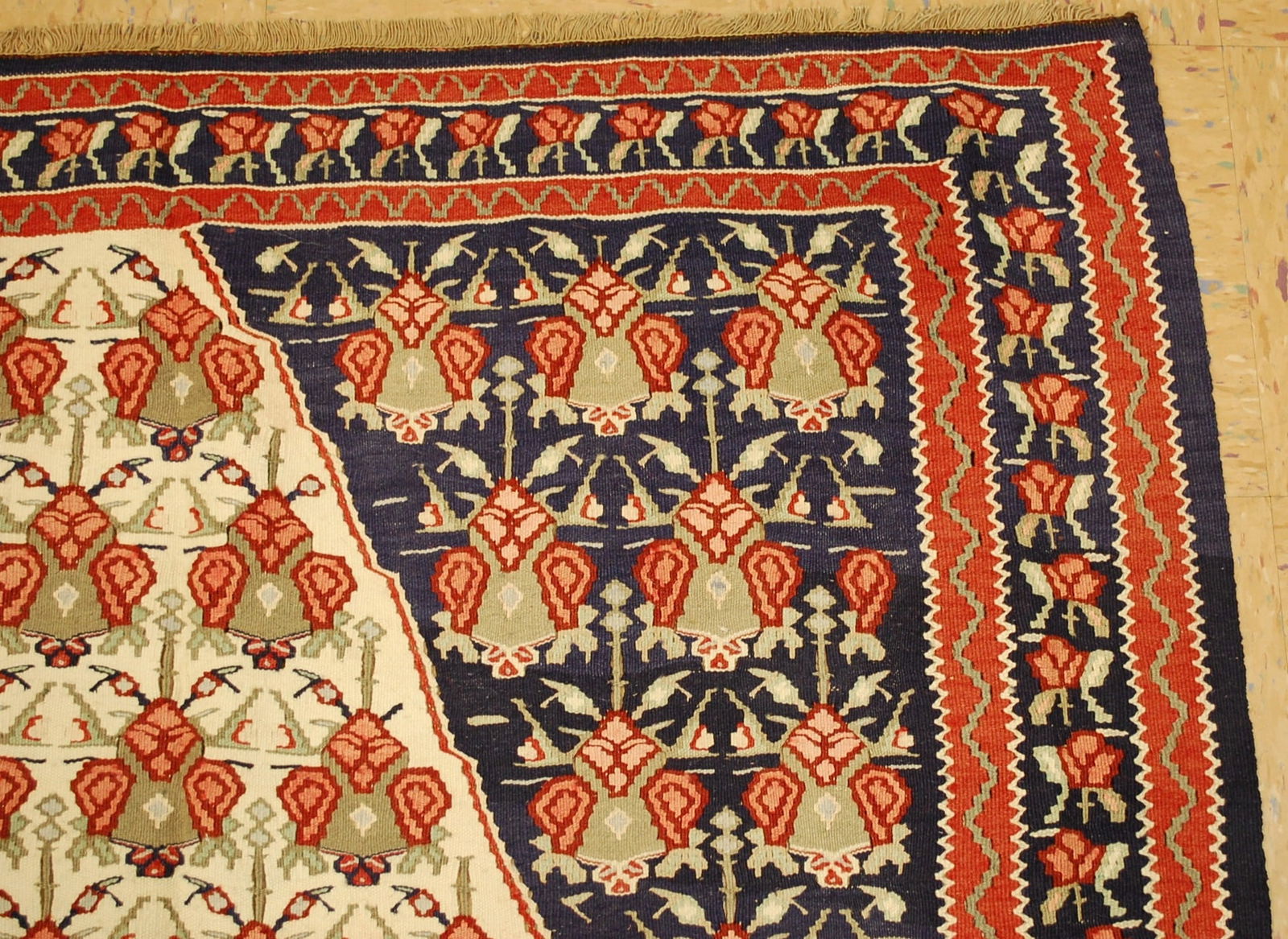 Persain KILIM RUG 4'10" x 7'1" - 6