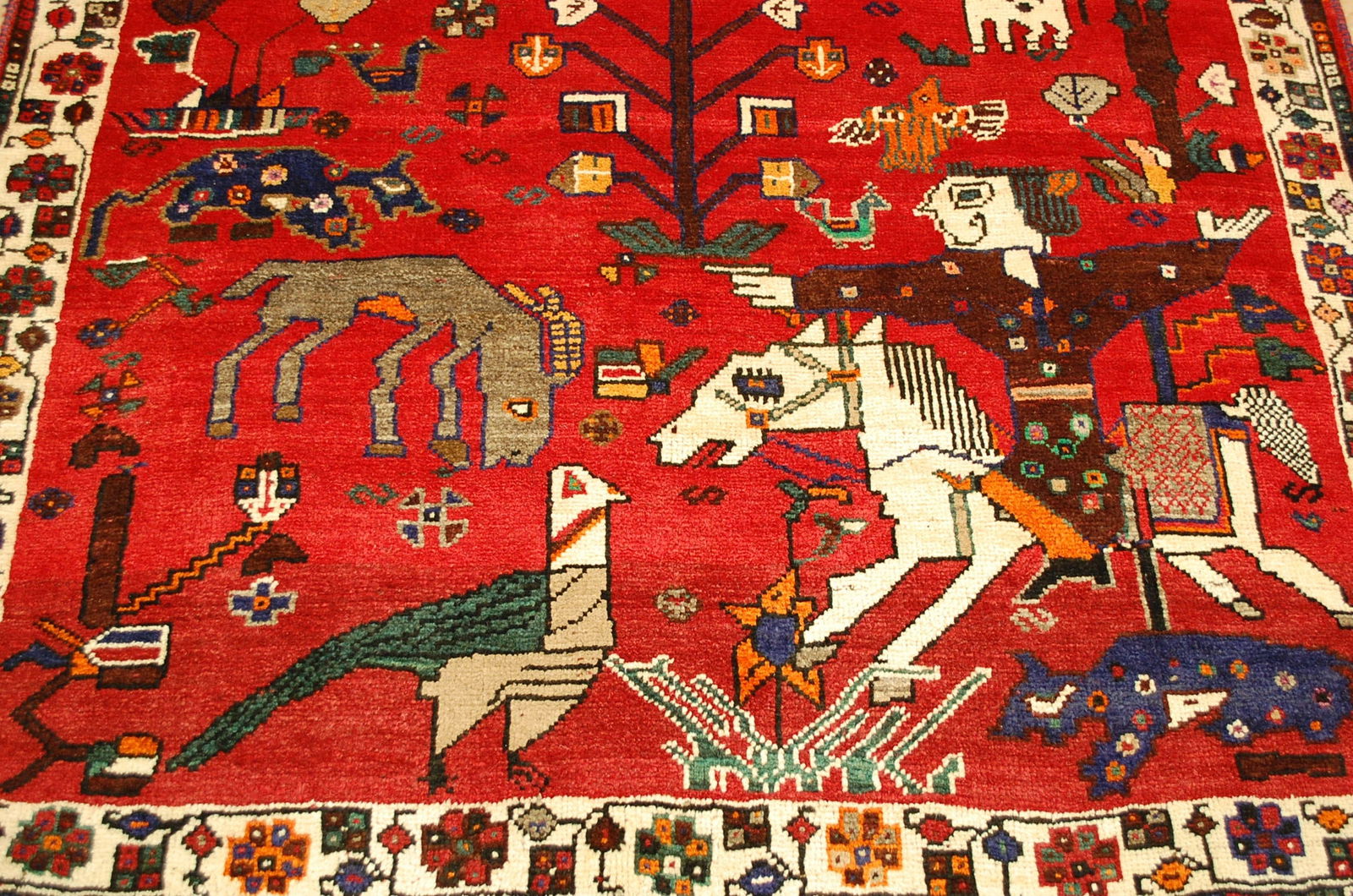 Persian SHIRAZ Qashkai Rug 5'3"x 8' - 7