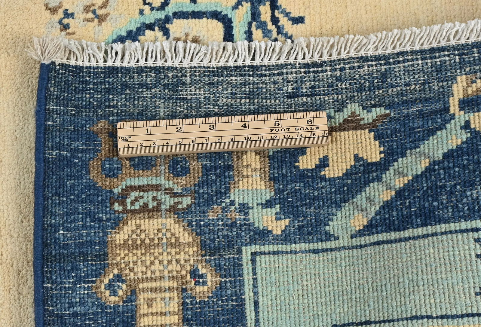 Cream Bordered Modern 5X6 Kazak Osuhak Pakistan Rug - 10