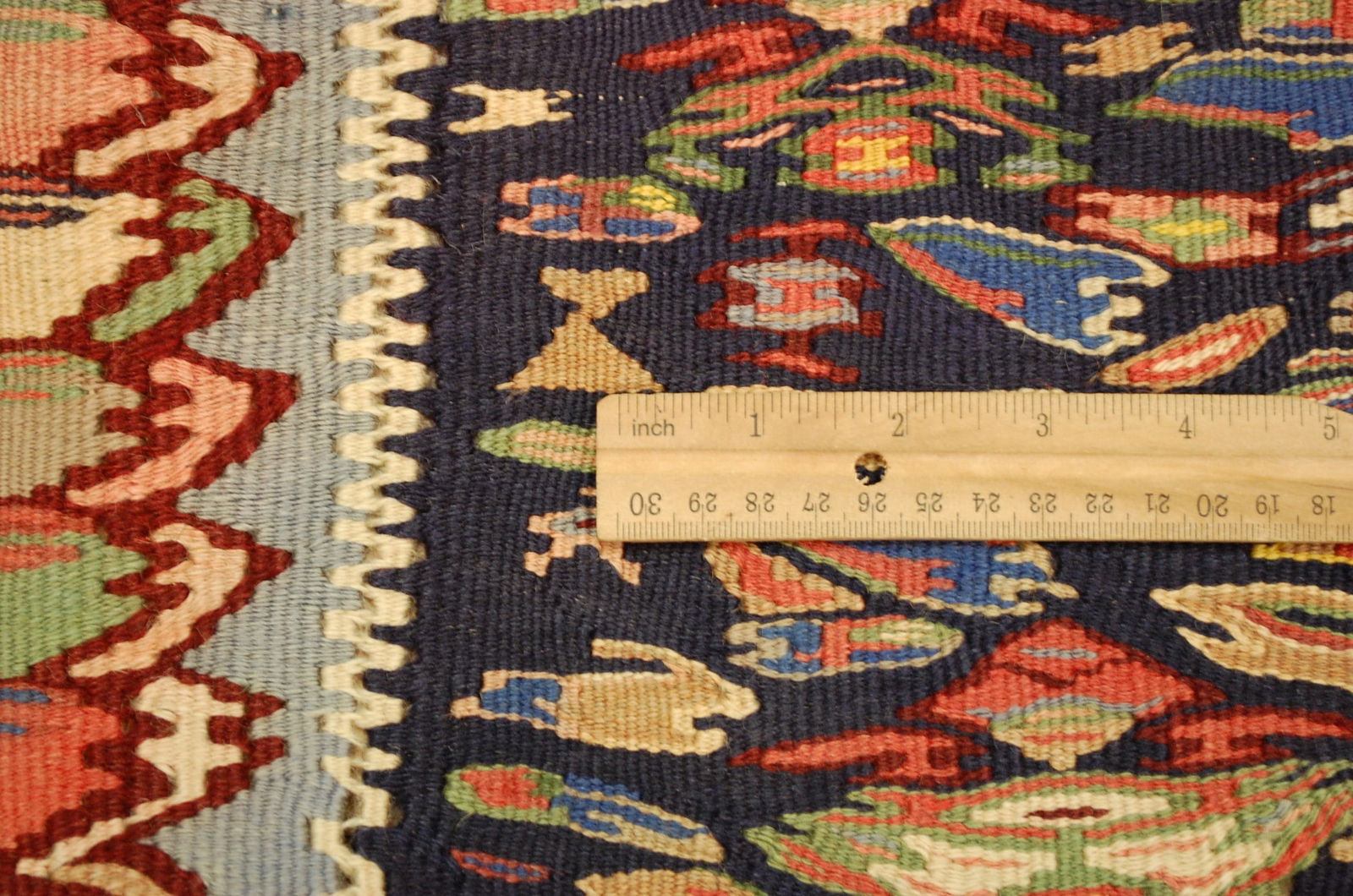 Persian SENNAH KILIM 3'9" x 4'8" - 10