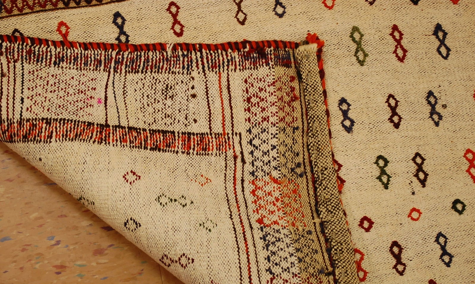 PERSAN SHEIRAZ KILIM 3' 6" x 4'5" - 8