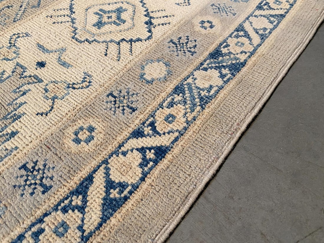 EXQUISITE FINE SUPER KAZAK RUG 8'.3"x10' - 7