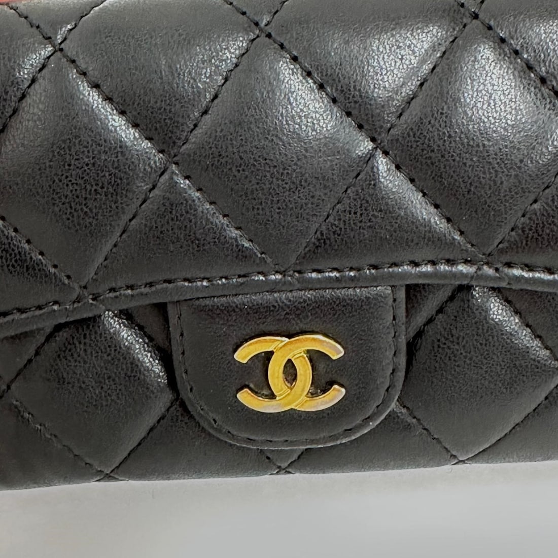 CHANEL Black Quilted Leather Card Holder with Gold Logo - 5