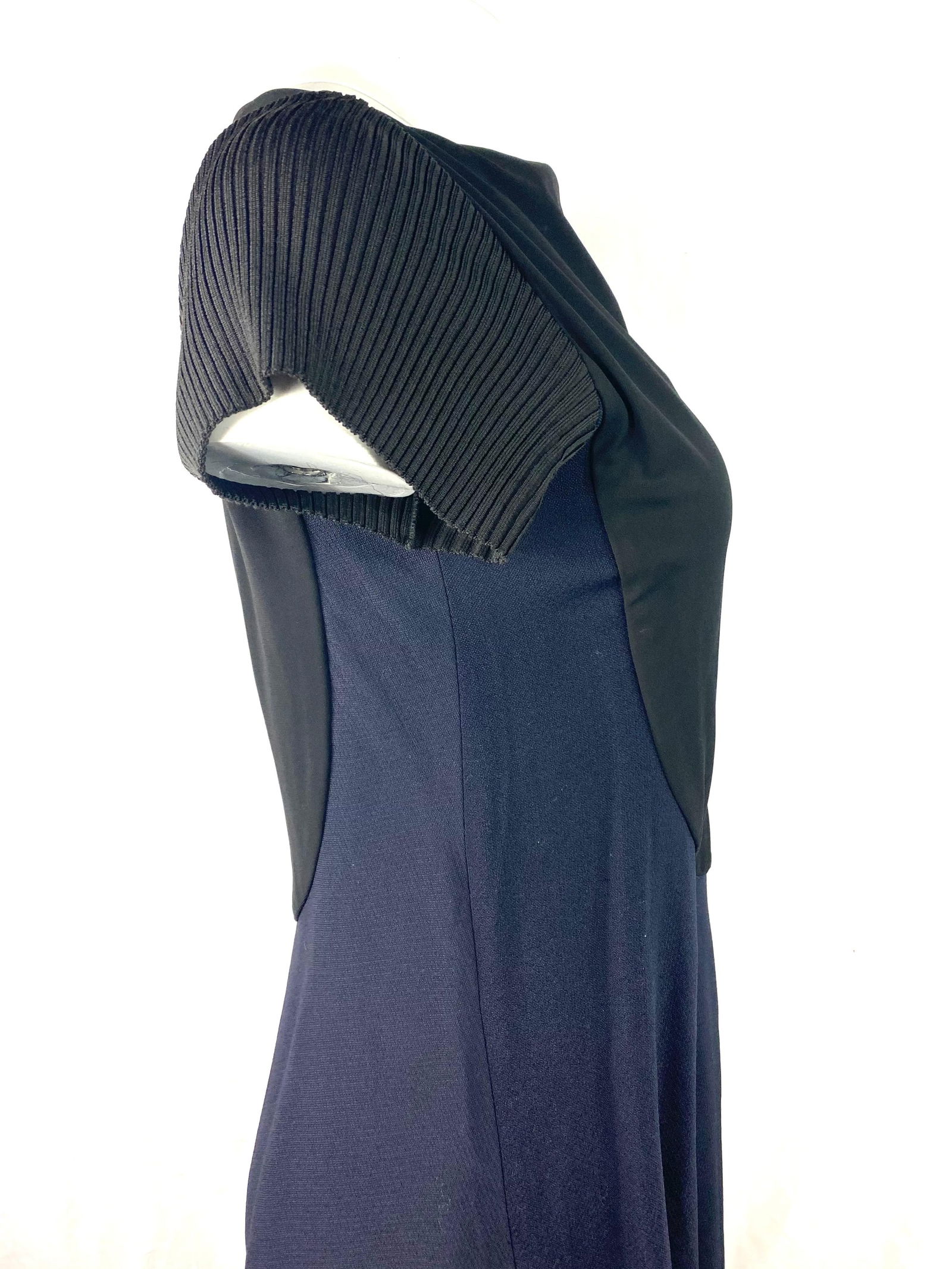 Balenciaga Paris Black and Navy Short Sleeves Dress, Size 40 - 19