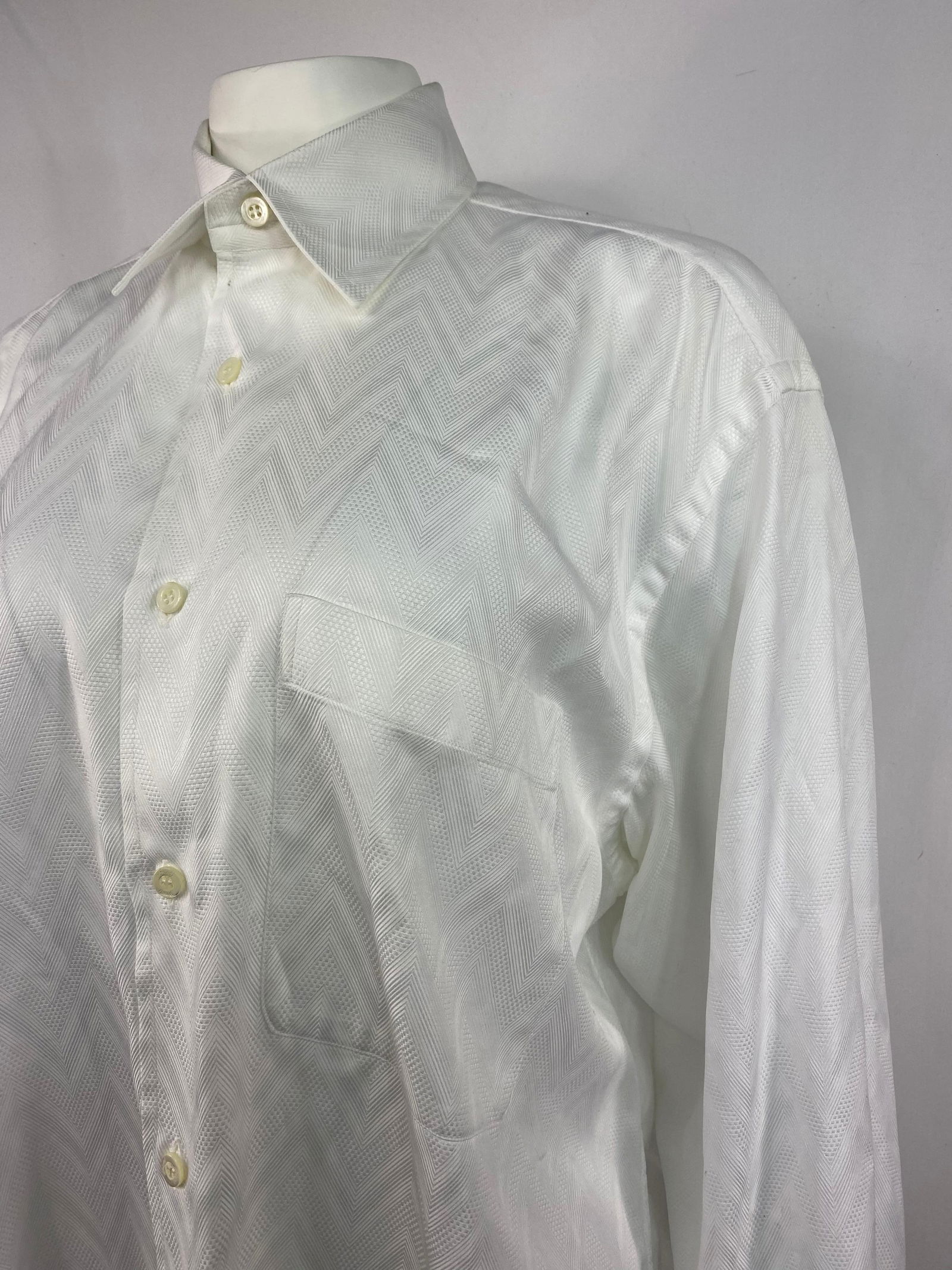 Brioni Neiman Marcus White Cotton Button Down Shirt - 20