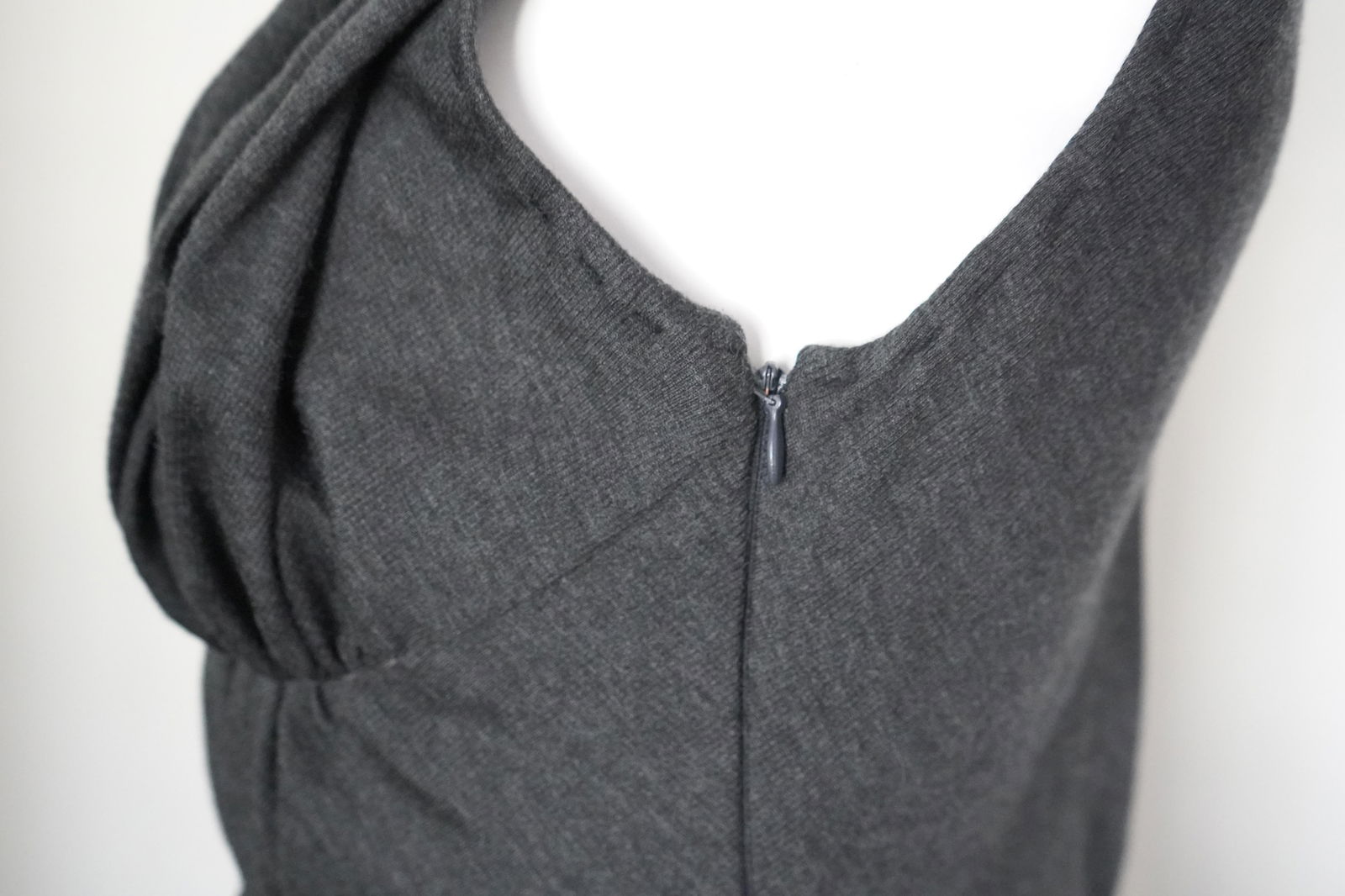 Rosas Charcoal V-Neck Midi Dress - 11