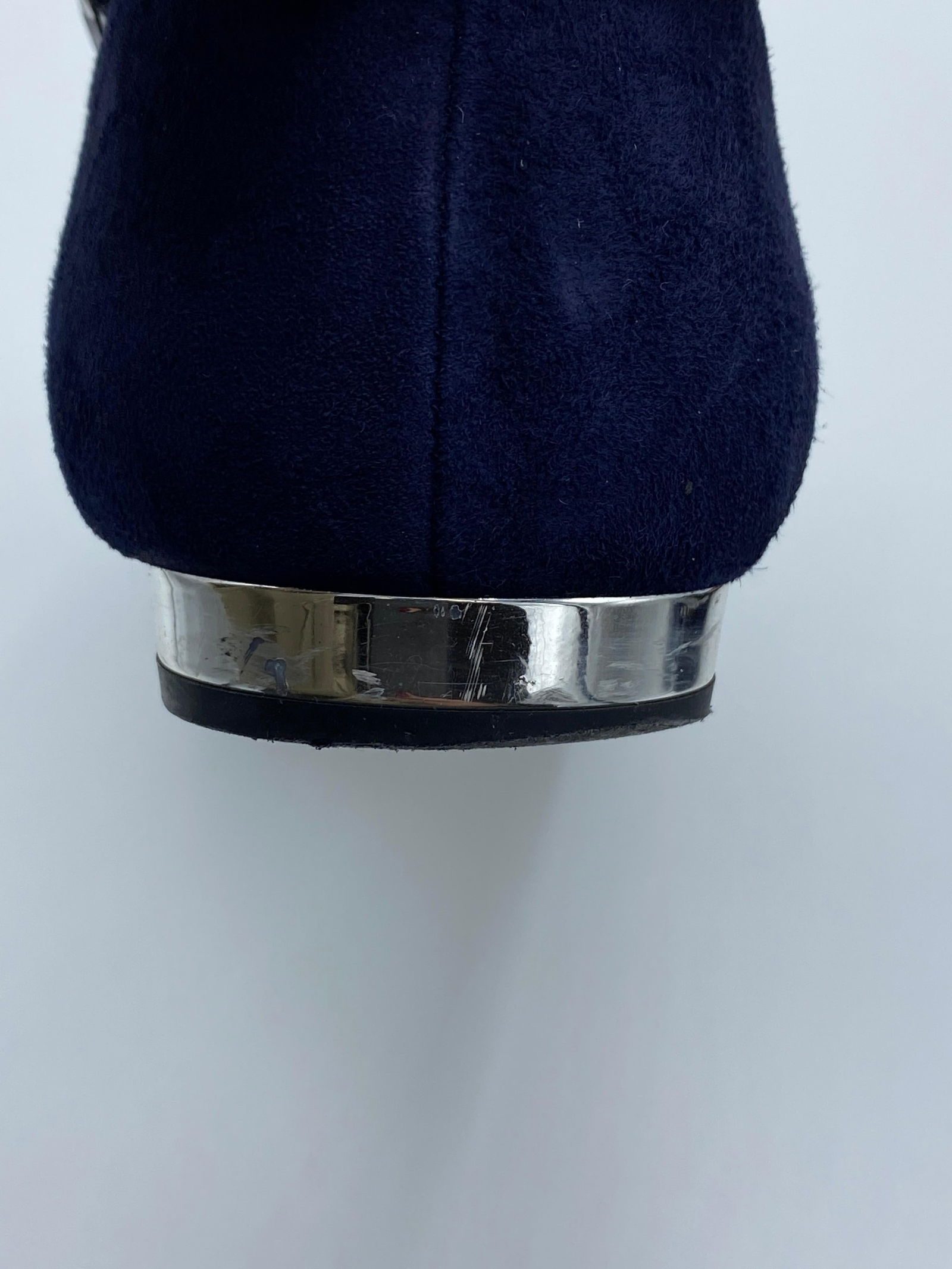 Aquazzura Firenze Rockstar Navy Suede Pointed Toe Flats, Size 39 - 16