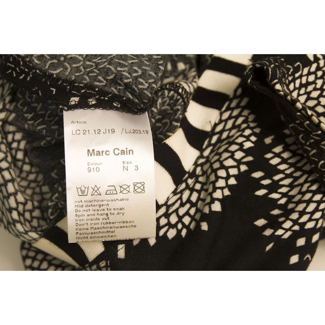 Marc Cain Floral Printed Black Gray Viscose V neck Dress- Sz 3 - 7