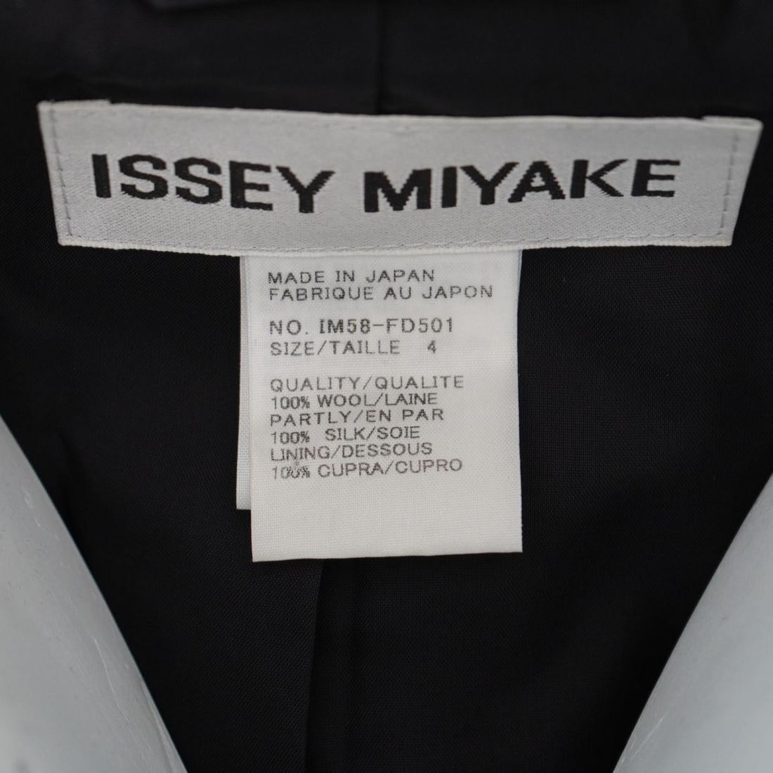 Issey Miyake Wool Silk Polka Dot Sequins Black Blazer sz 4 - 19