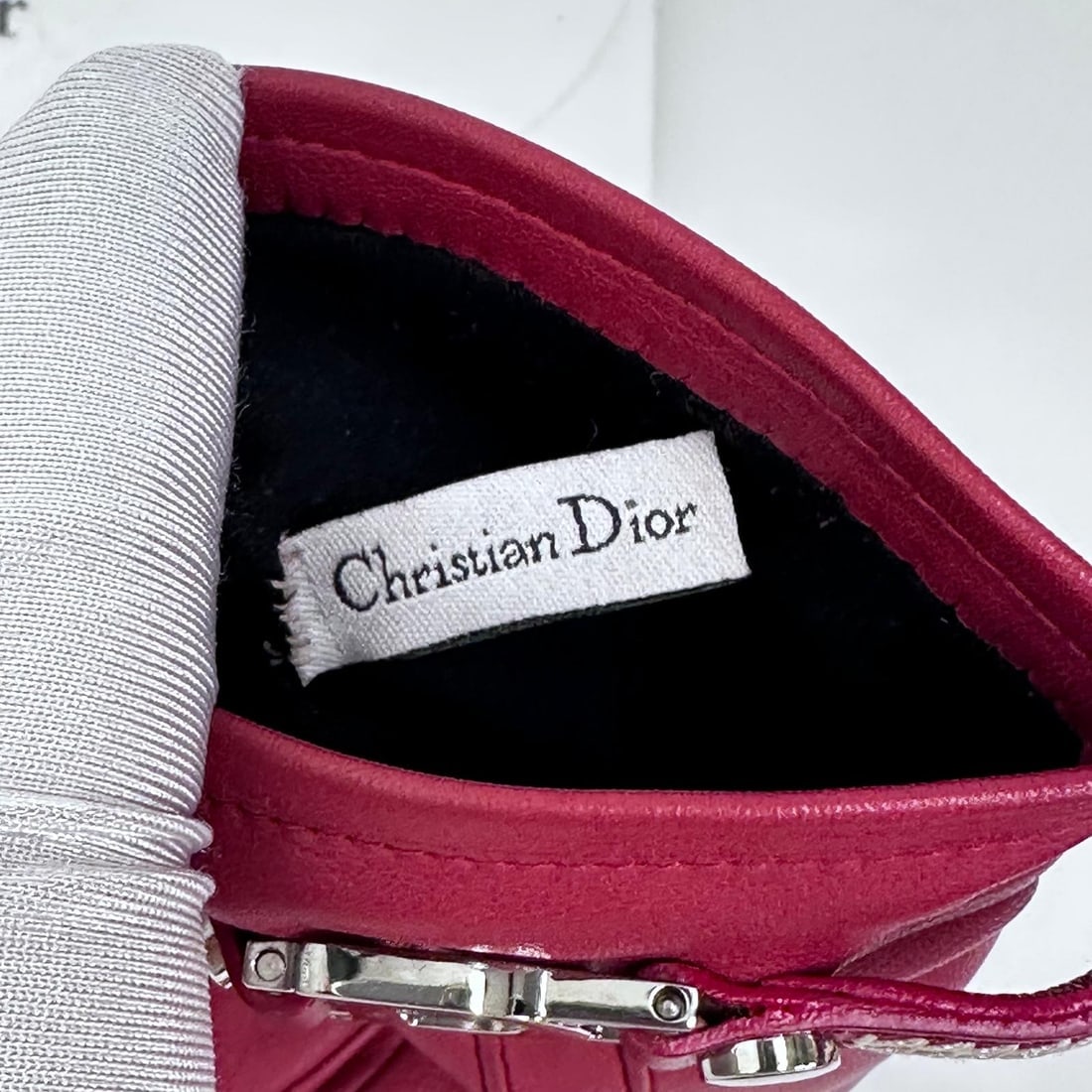 CHRISTIAN DIOR Red leather gloves with CD logo - 7