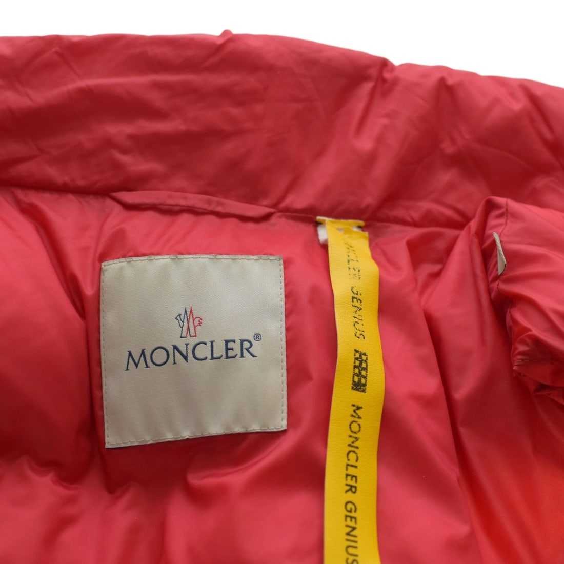 MONCLER Genius Mariane Gilet Ruffle Down Vest in Bright Red High Collar size 2 - 3