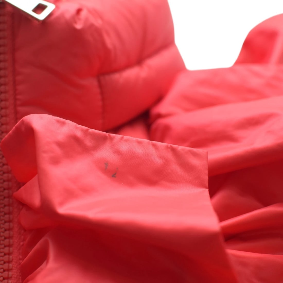 MONCLER Genius Mariane Gilet Ruffle Down Vest in Bright Red High Collar size 2 - 9