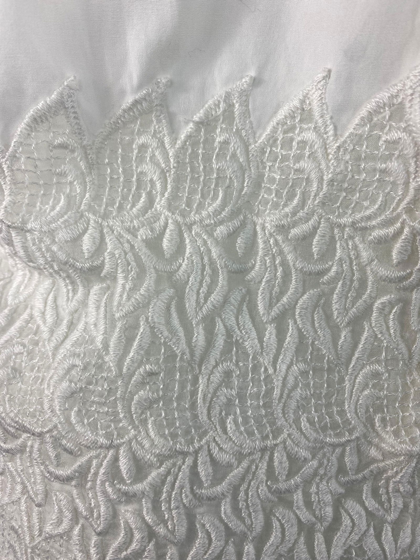 Giambattista Valli White Cotton and Lace Top Blouse, Size 42 / S - 11